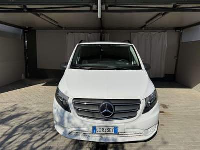 Mercedes-Benz Vito VITO 5POSTI 2.0 CDI iva esposta Bianco usata Oleggio