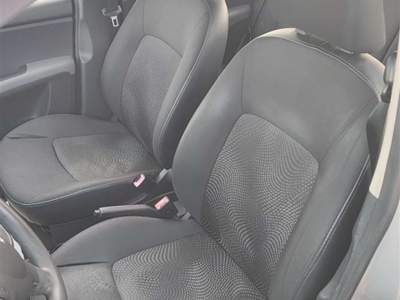 Hyundai i10 1.1 12V 69cv 5 porte CLIMA OK NEOPATENTATI Grigio usata Roma