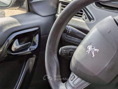 Peugeot 208 1.2cc 83cv Nero usata Roma