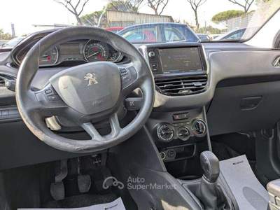 Peugeot 208 1.2cc 83cv Nero usata Roma
