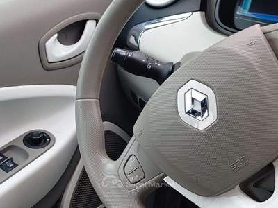 Renault ZOE ELETTRICA 28kw BATTERIA DI PROPRIETA' 58cv Bianco usata Roma