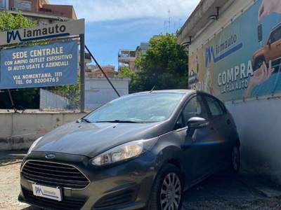 Ford Fiesta 1.5tdci BUSINESS 75cv BLUETOOTH CLIMA STEREO Grigio usata Roma