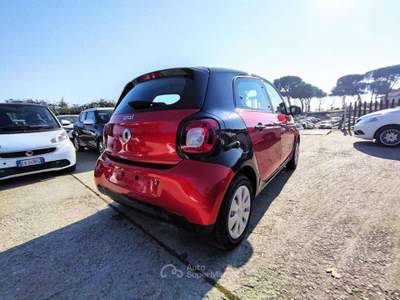 Smart ForFour 1.0cc 71cv BLUETOOTH CRUISE CLIMA AUTO STEREO Rosso usata Roma