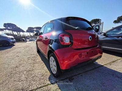 Smart ForFour 1.0cc 71cv BLUETOOTH CRUISE CLIMA AUTO STEREO Rosso usata Roma