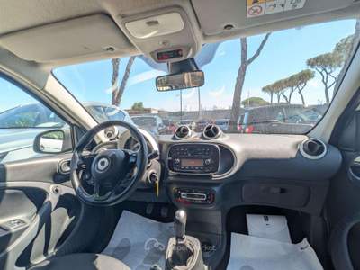 Smart ForFour GPL 1.0cc 71cv CRUISE CONTROL CLIMA AUTOM Bianco usata Roma