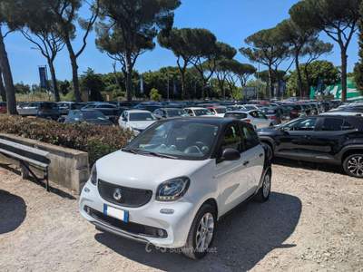 Smart ForFour GPL 1.0cc 71cv CRUISE CONTROL CLIMA AUTOM Bianco usata Roma