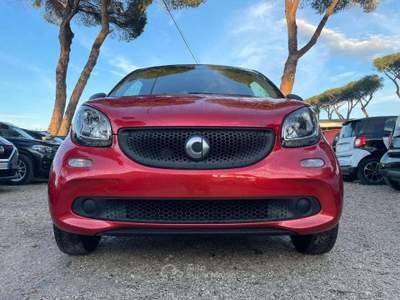Smart ForFour 1.0cc 71cv BLUETOOTH CRUISE CLIMA AUTO Rosso usata Roma