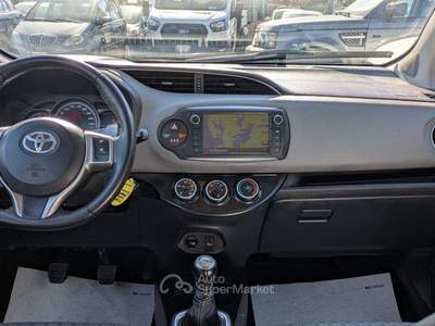 Toyota Yaris 1.4d 90cv NAVI CERCHI IN LEGA Grigio usata Roma