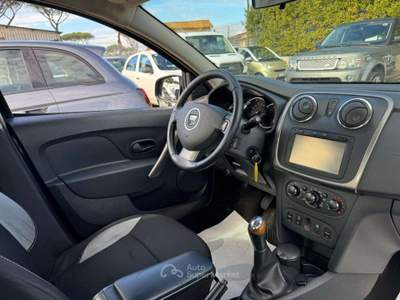 Dacia Sandero Stepway 1.5dCi 90cv - NAVI CRUISE CONTROL Blu/Azzurro usata Roma