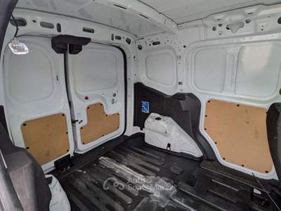Ford Transit Courier EcoBoost 1.0cc Bianco usata Roma