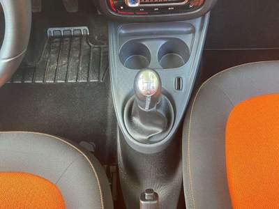 Smart ForFour 1.0cc PASSION 71cv TETTO PANORAMA SENS PARK Arancione usata Roma
