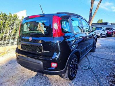 Fiat Panda 1.0cc HYBRID GSE CITYLIFE  70cv Nero usata Roma