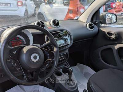 Smart ForTwo 1.0cc 71cv Rosso usata Roma