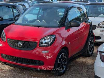 Smart ForTwo 1.0cc 71cv Rosso usata Roma