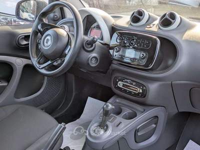 Smart ForTwo 1.0cc 71cv Rosso usata Roma