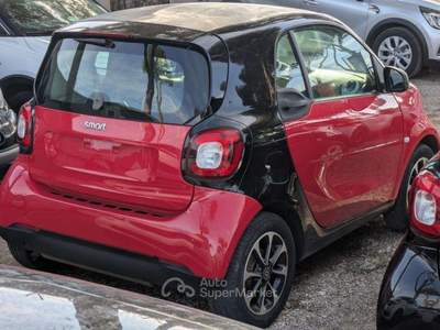 Smart ForTwo 1.0cc 71cv Rosso usata Roma