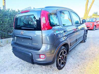 Fiat Panda 1.0cc HYBRID GSE CITYLIFE 70cv Grigio usata Roma