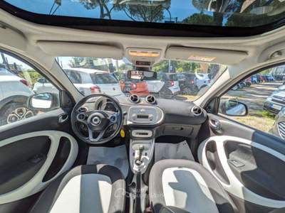 Smart ForFour 1.0 GPL 72CV PASSION TWINAMIC TETTO PANORAMA Bianco usata Roma