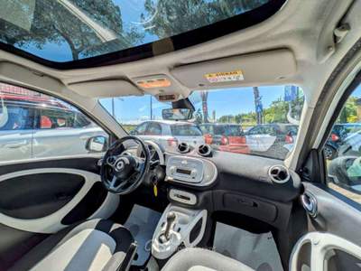Smart ForFour 1.0 GPL 72CV PASSION TWINAMIC TETTO PANORAMA Bianco usata Roma