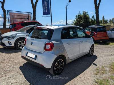 Smart ForFour 1.0 GPL 72CV PASSION TWINAMIC TETTO PANORAMA Bianco usata Roma