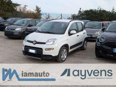 Fiat Panda HYBRID FIREFLY CITY LIFE 1.0cc 70cv Bianco usata Roma