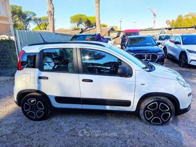 Fiat Panda 1.0cc HYBRID GSE CITYLIFE 70cv BLUETOOTH Bianco usata Roma