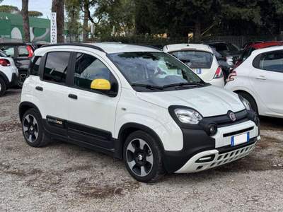 Fiat Panda PANDINA CROSS HYBRID 1.0cc 70cv Bianco usata Roma