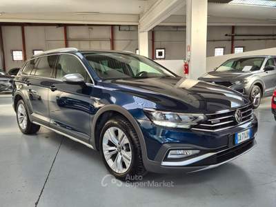 Volkswagen Passat 2.0 tdi 4motion 190cv dsg Blu/Azzurro usata Bolzano