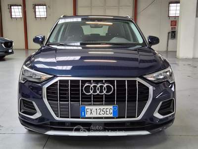 Audi Q3 2.0 tdi 150CV Business Advanced s-tronic Blu/Azzurro usata Bolzano