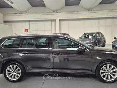 Volkswagen Passat 1.5 tsi Business 150cv dsg - KM 35.000!!!! Grigio usata Bolzano