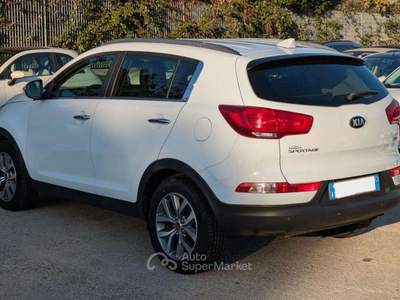 Kia Sportage 1.6cc 135cv ECO-GPL Bianco usata Roma