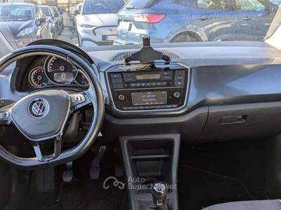 Volkswagen up! 1.0 68cv EcoMove up! BlueMotion Technology METANO Grigio usata Roma