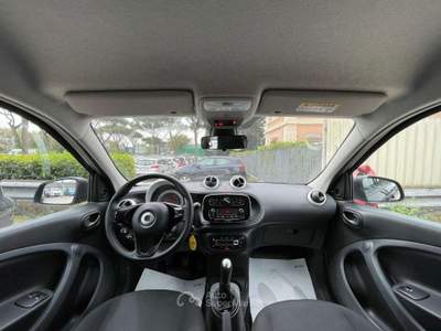 Smart ForFour 1.0cc OK NEOPATENTATI 71cv BLUETOOTH CRUISE STEREO Nero usata Roma