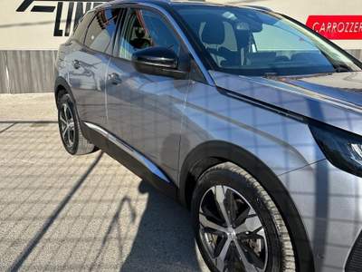 Peugeot 3008 Auto spaziose e comode usata Marcianise