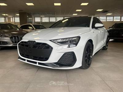 Audi A3 35 TFSI 110 kW S-tronic S-line edition Bianco usata Borgo Valsugana