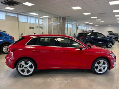 Audi A3 SPB 35 TFSI S tronic Business Advanced Rosso usata Borgo Valsugana