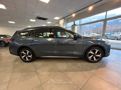 Ford Focus EcoBlue 115 CV automatico SW Active Blu/Azzurro usata Borgo Valsugana