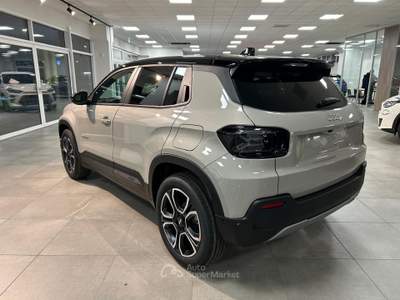 Jeep Avenger 100 CV Summit Beige usata Borgo Valsugana