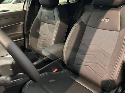 Jeep Avenger 100 CV Summit Beige usata Borgo Valsugana