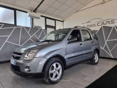 Suzuki Ignis Trazione Integrale Argento usata larciano