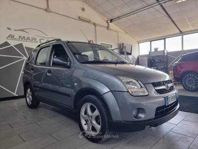 Suzuki Ignis Trazione Integrale Argento usata larciano