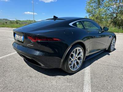 Jaguar F-Type MANUTENZIONE SEMPRE IN RETE FFICIALE Nero usata Loreto