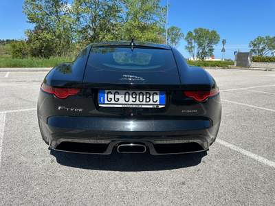 Jaguar F-Type MANUTENZIONE SEMPRE IN RETE FFICIALE Nero usata Loreto