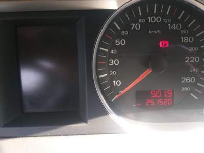 Audi A6 AVANT 3.0 V6 TDI QUATTRO Grigio usata Mantello