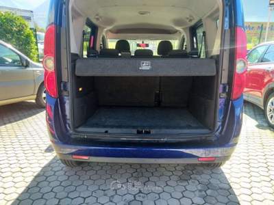Fiat Doblò Doblo Doblò 1.6 MJT 105CV VETTURA 5 POSTI Blu/Azzurro usata Mantello
