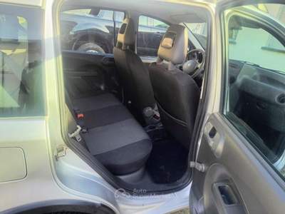 Fiat Panda DPF 4x4 Climbing 5 posti Argento usata Mantello