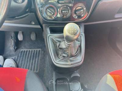 Fiat QUBO 77 CV Natural Power Rosso usata Mantello