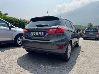 Ford Fiesta Mk7 1.1 Ti-VCT Benzina Grigio usata Mantello