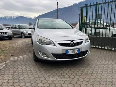 Opel Astra 5 porte Elective Grigio usata Mantello