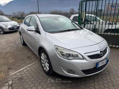 Opel Astra 5 porte Elective Grigio usata Mantello
